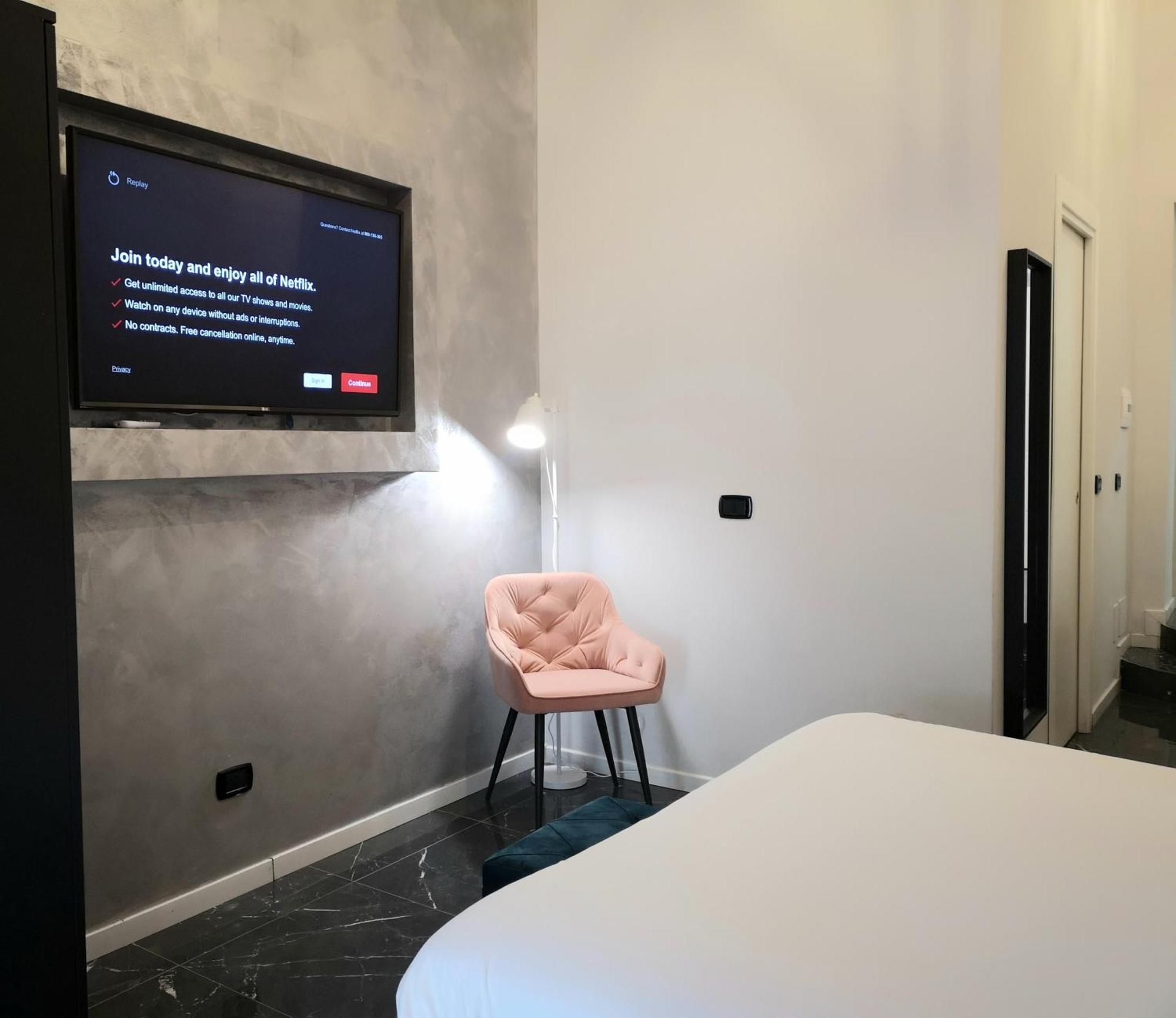 Comfort Zone Naples Room photo